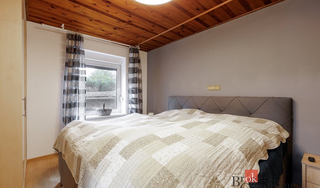Prodej domu 286 m² s pozemkem 868 m², Žatec – náhled fotky 20
