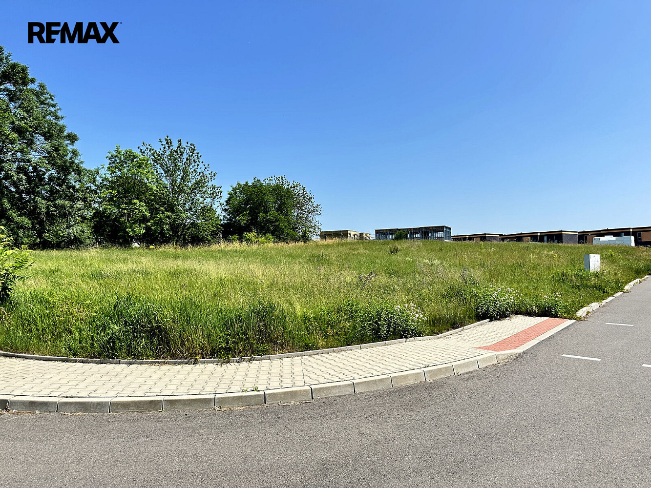 Prodej stavebního pozemku 804 m² – fotografie 5