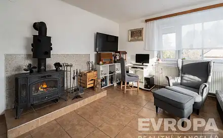 Prodej bytu 2+1 72 m², Stará Paka - Karlov, okres Jičín