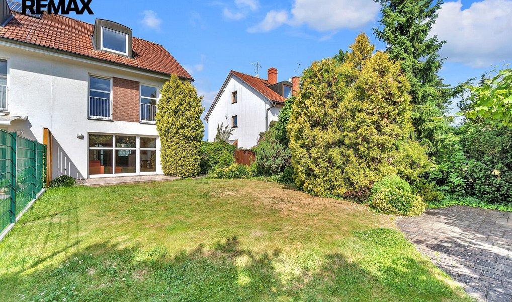 Prodej domu 150 m² s pozemkem 370 m², Hradec Králové – náhled fotky 14