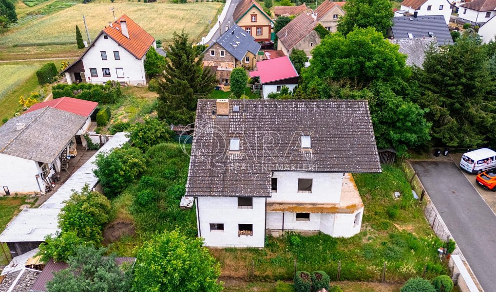 Prodej domu 170 m² s pozemkem 612 m², Lišany – náhled fotky 33