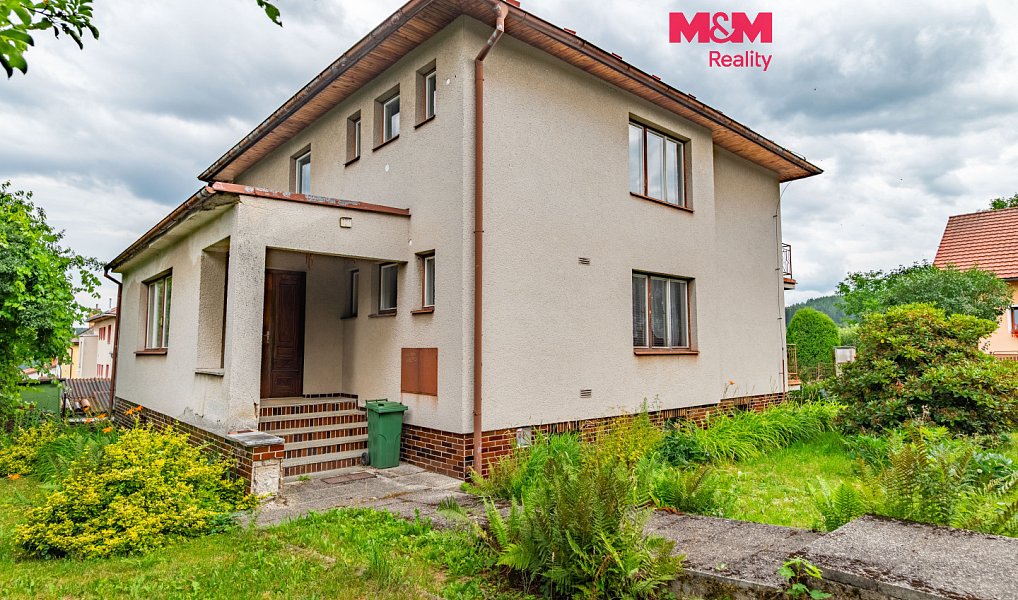 Prodej domu 256 m² s pozemkem 660 m², Čestice – náhled fotky 3