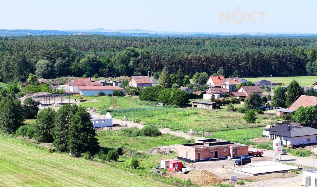 Prodej stavebního pozemku 1 290 m², Strašov – náhled fotky 7