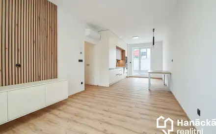 Pronájem bytu 2+kk 54 m²