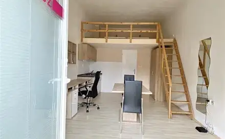 Pronájem bytu 1+kk 22 m²