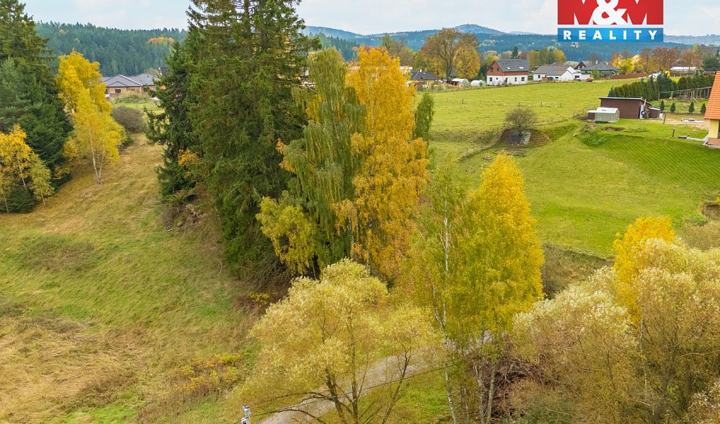 Prodej pozemku 802 m², Pila – náhled fotky 6