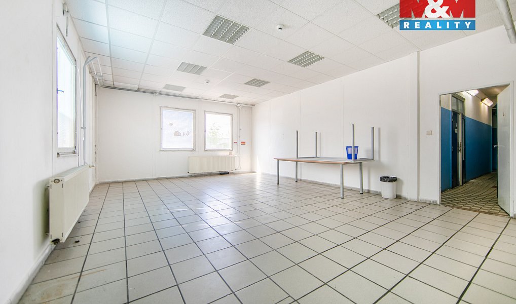 Prodej výrobních prostor 4 311 m², Rokycany – náhled fotky 25