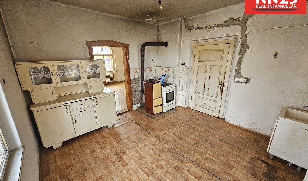 Prodej domu 153 m² s pozemkem 1 974 m², Velká Hleďsebe – náhled fotky 8