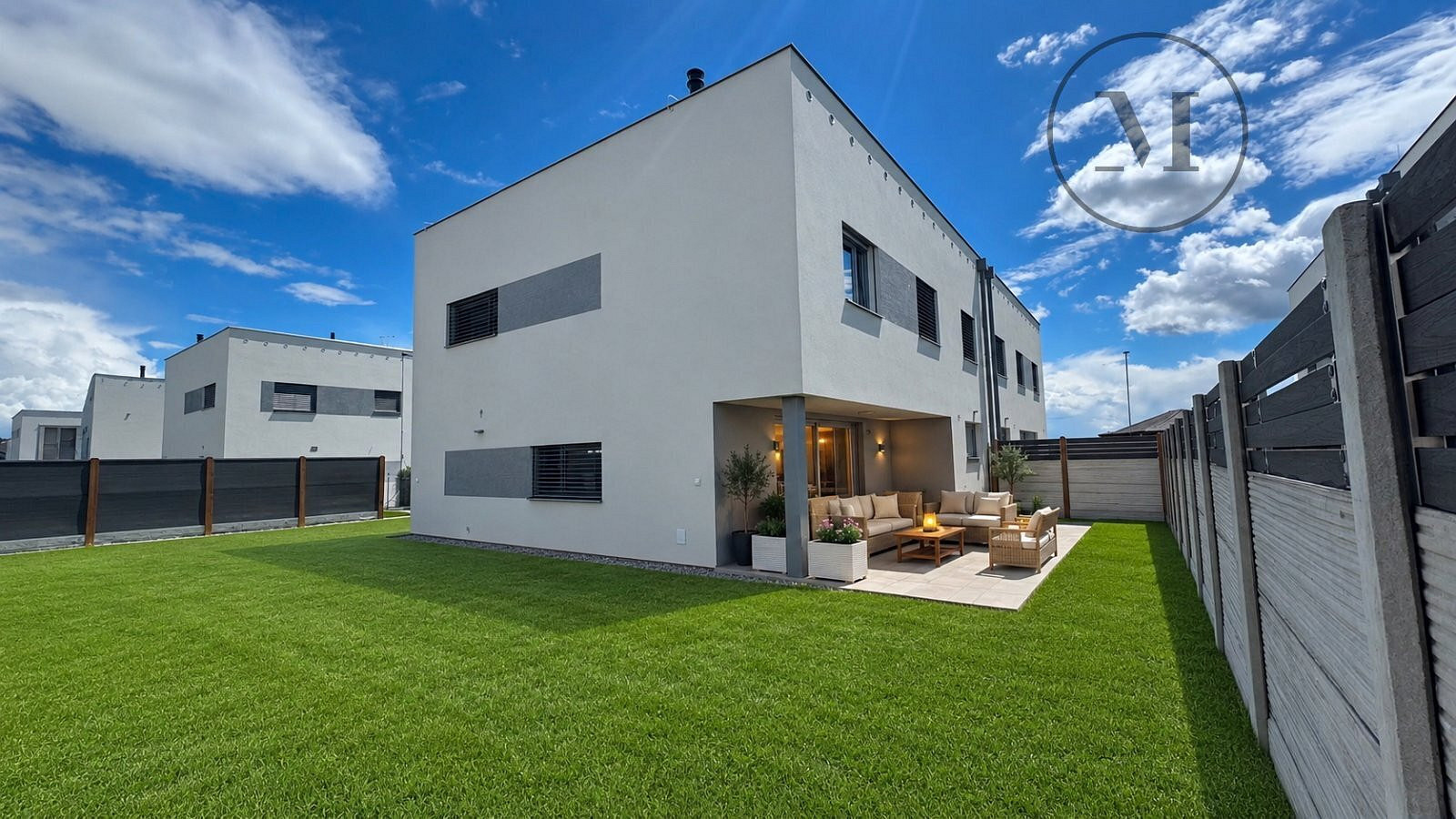 Prodej domu 143 m² s pozemkem 353 m²
