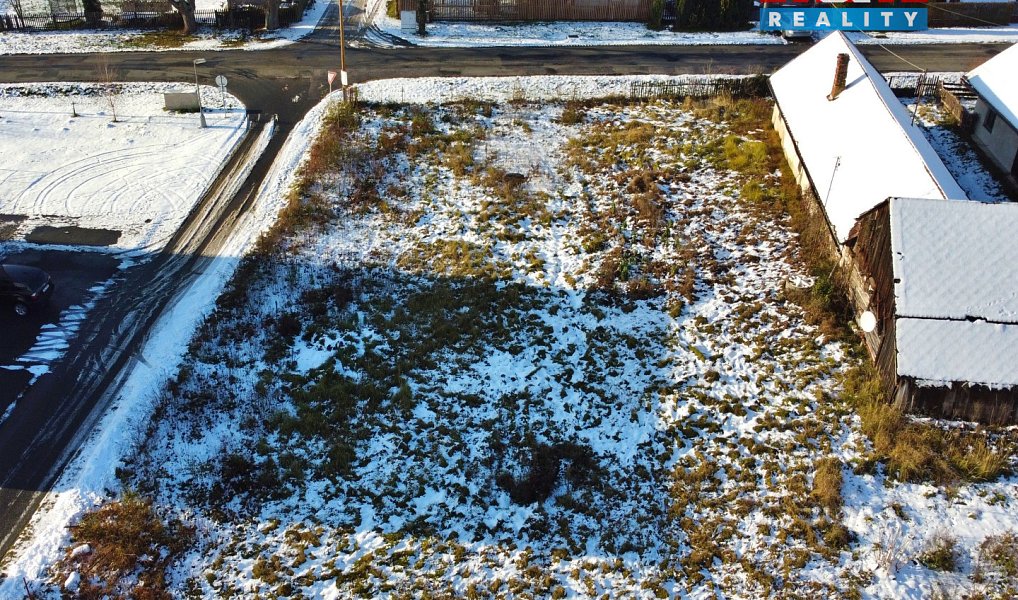 Prodej stavebního pozemku 835 m², Seletice – náhled fotky 2