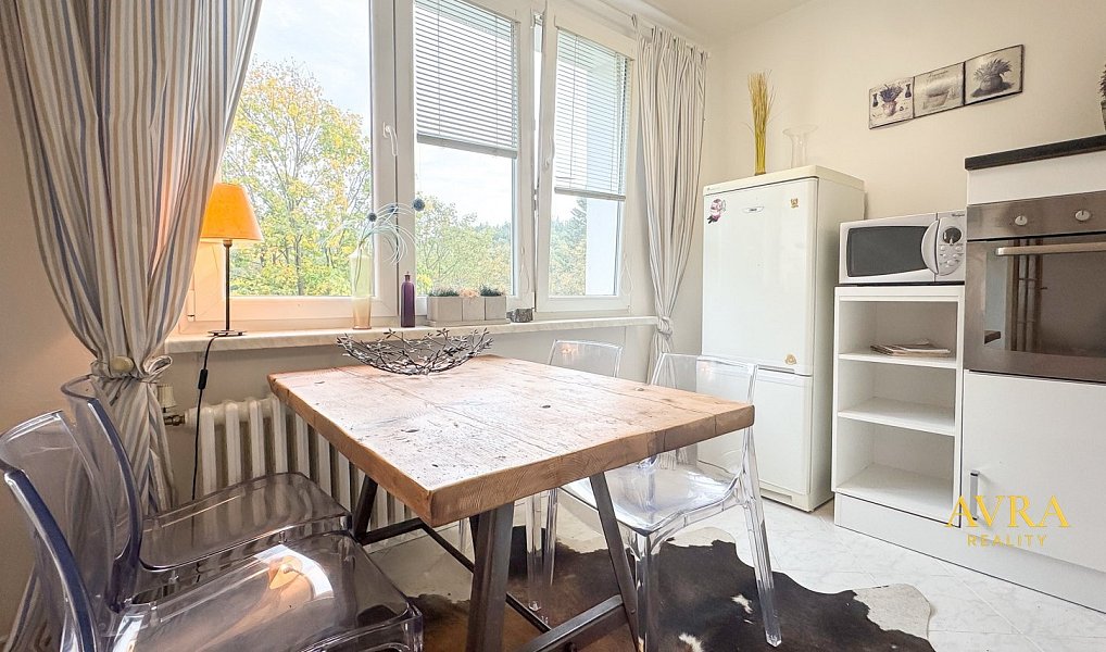 Prodej bytu 2+1 68 m², Mariánské Lázně – náhled fotky 2