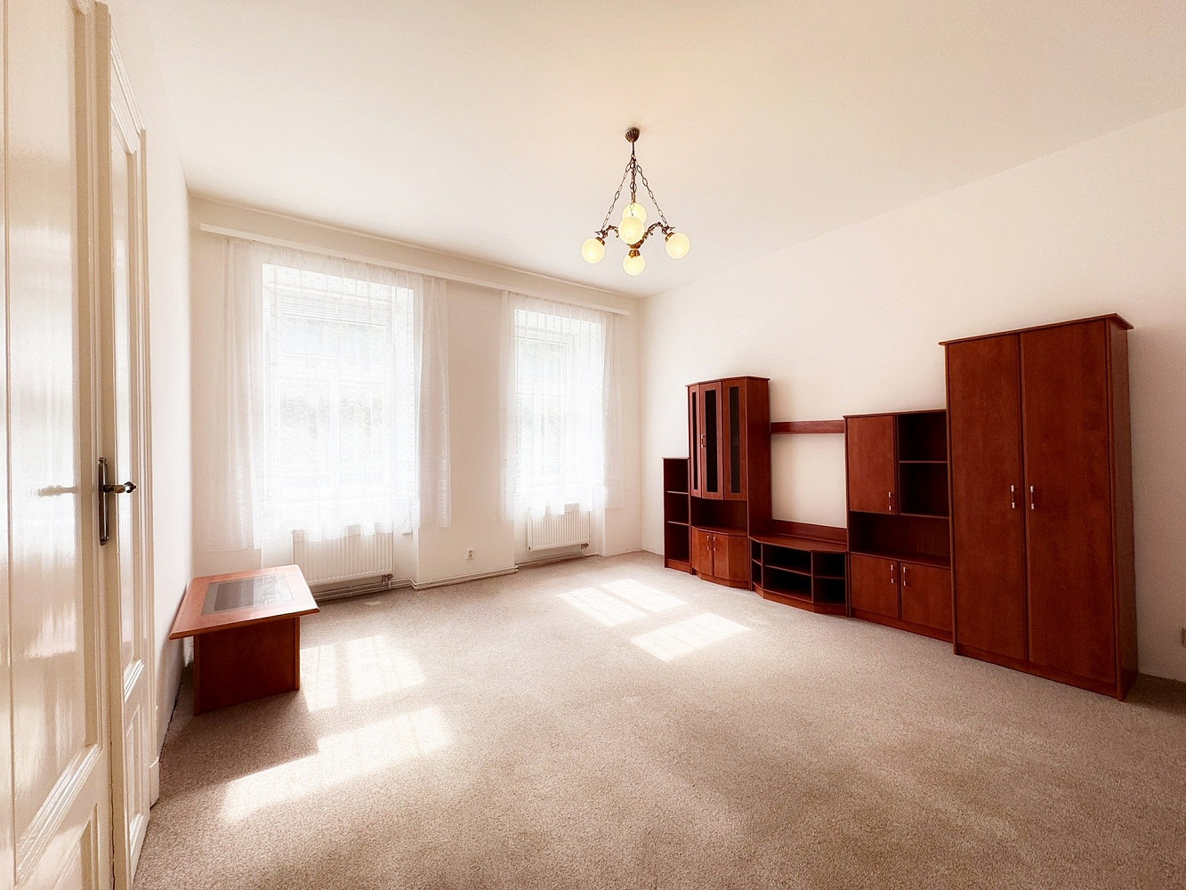 Pronájem bytu 3+1 97 m² – fotografie 3