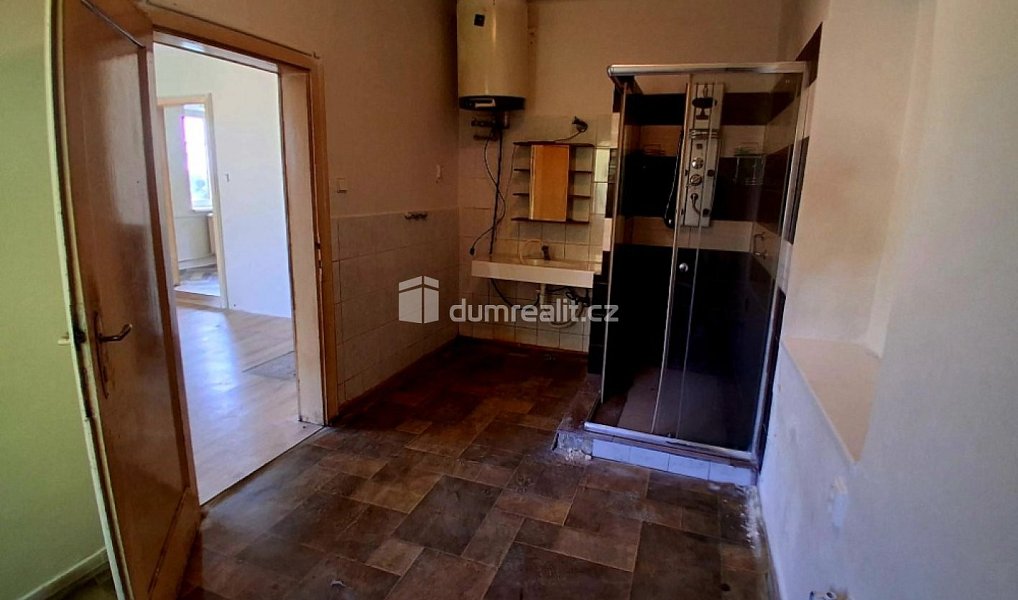 Prodej domu 250 m² s pozemkem 1 900 m², Frýdlant – náhled fotky 6