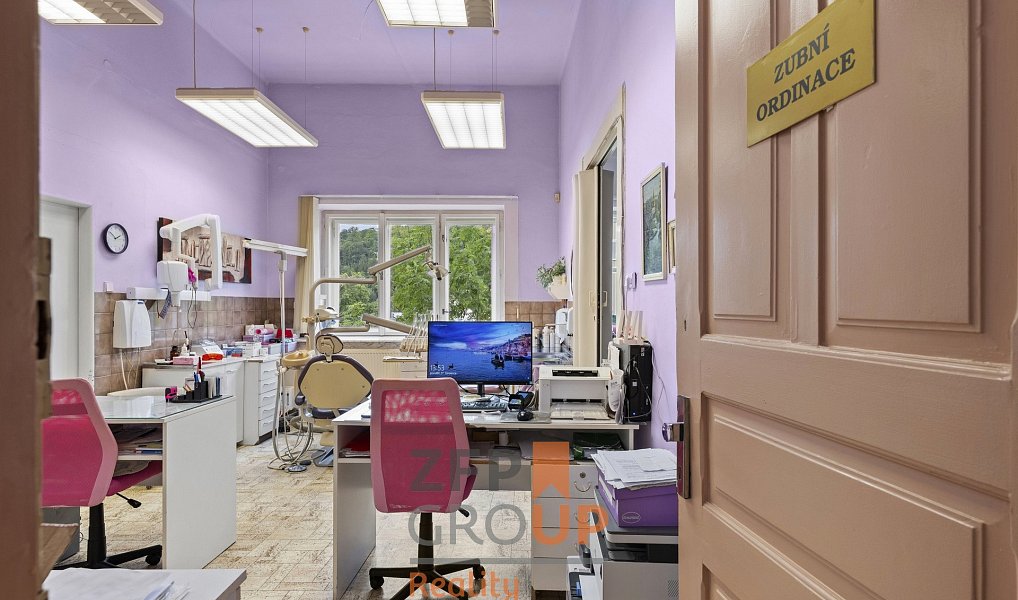 Prodej domu 1 200 m² s pozemkem 381 m², Náchod – náhled fotky 24
