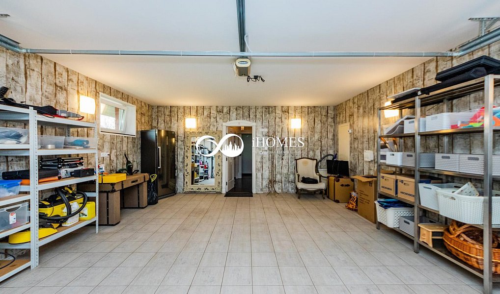 Prodej domu 484 m² s pozemkem 5 684 m², Praha – náhled fotky 29