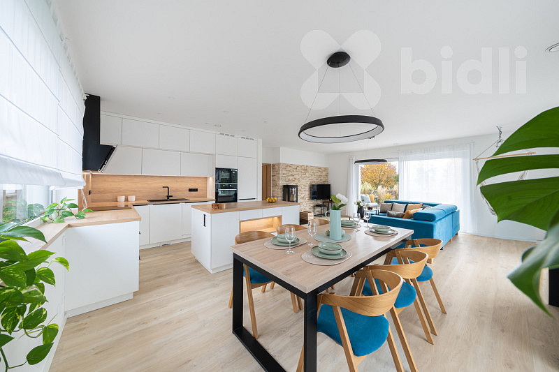 Prodej domu 173 m² s pozemkem 909 m² — photo 5
