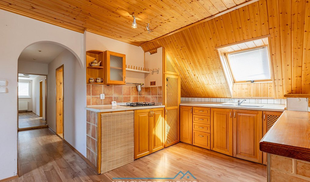 Prodej domu 350 m² s pozemkem 868 m², Jevišovice – náhled fotky 18