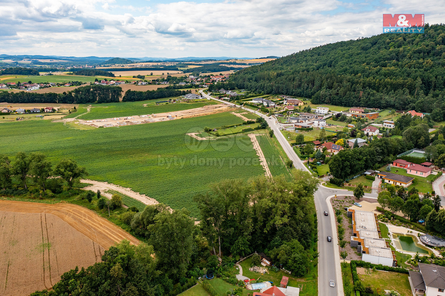 Prodej stavebního pozemku 3 253 m² – fotografie 4