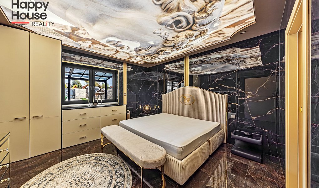 Prodej domu 378 m² s pozemkem 1 166 m², Králův Dvůr – náhled fotky 16