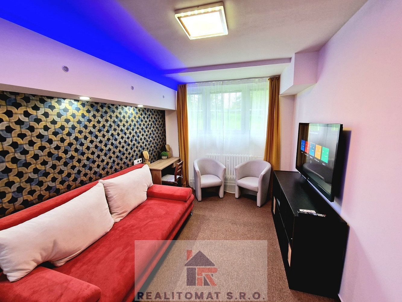 Prodej bytu 4+kk 69 m² — photo 3