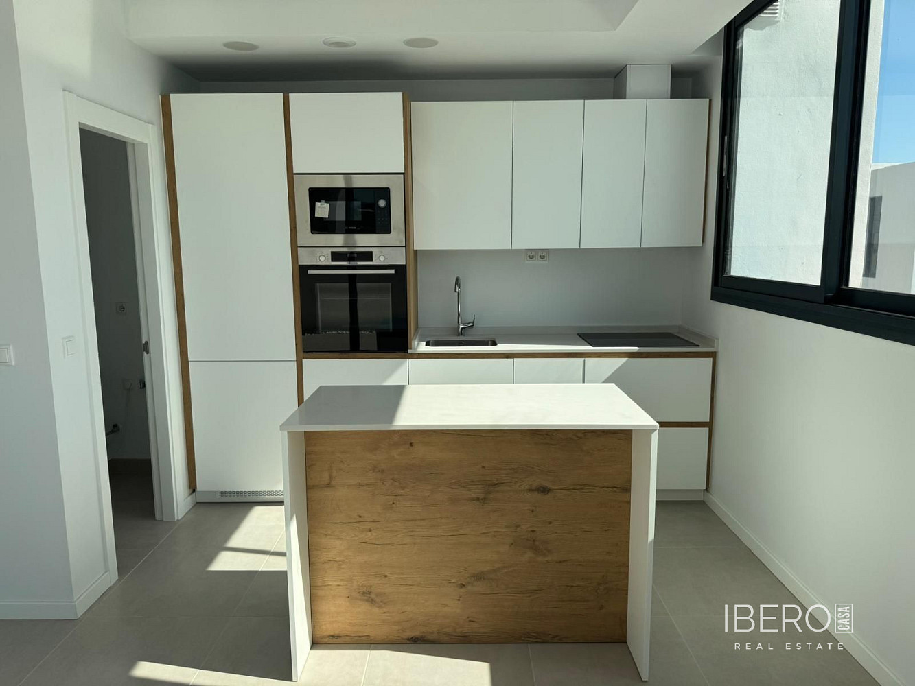 Piso 3+kk – Estepona, Barriada Islas Canarias - Vista 3