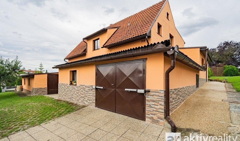Prodej domu 225 m² s pozemkem 904 m², Vodochody – náhled fotky 27