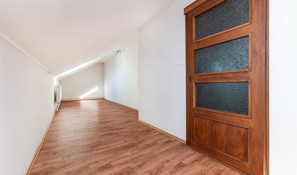 Prodej domu 450 m² s pozemkem 264 m², Sudice – náhled fotky 9