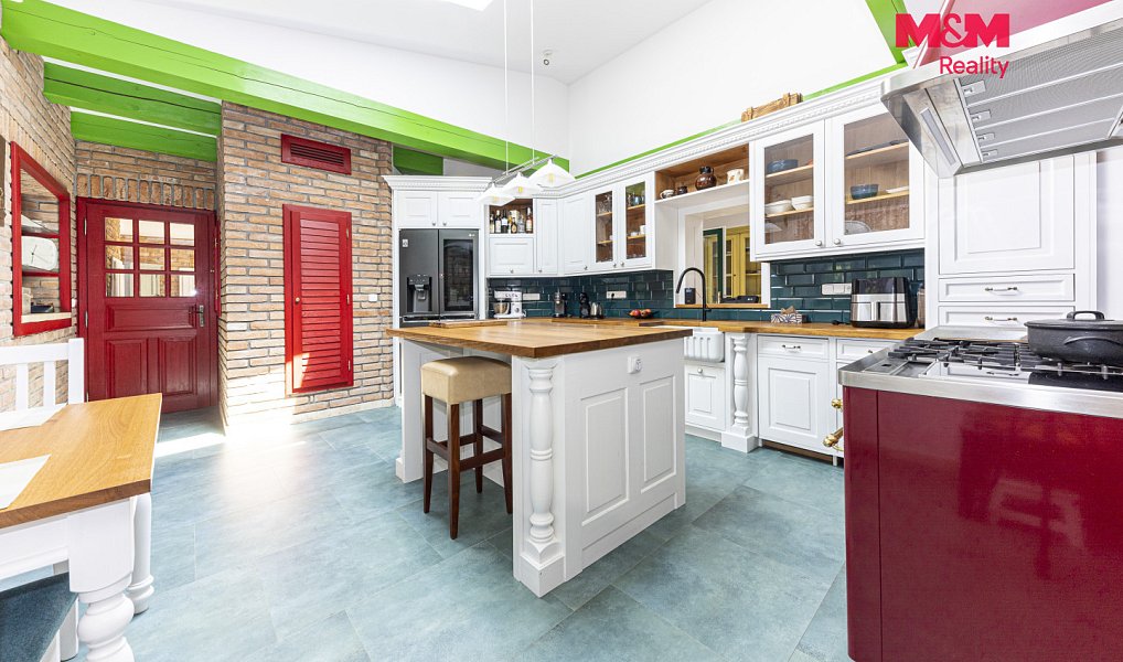 Prodej domu 996 m² s pozemkem 162 727 m², Kolín – náhled fotky 18