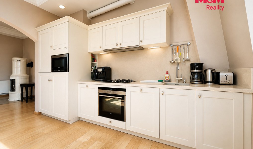 Prodej bytu 4+kk 125 m², Karlovy Vary – náhled fotky 6