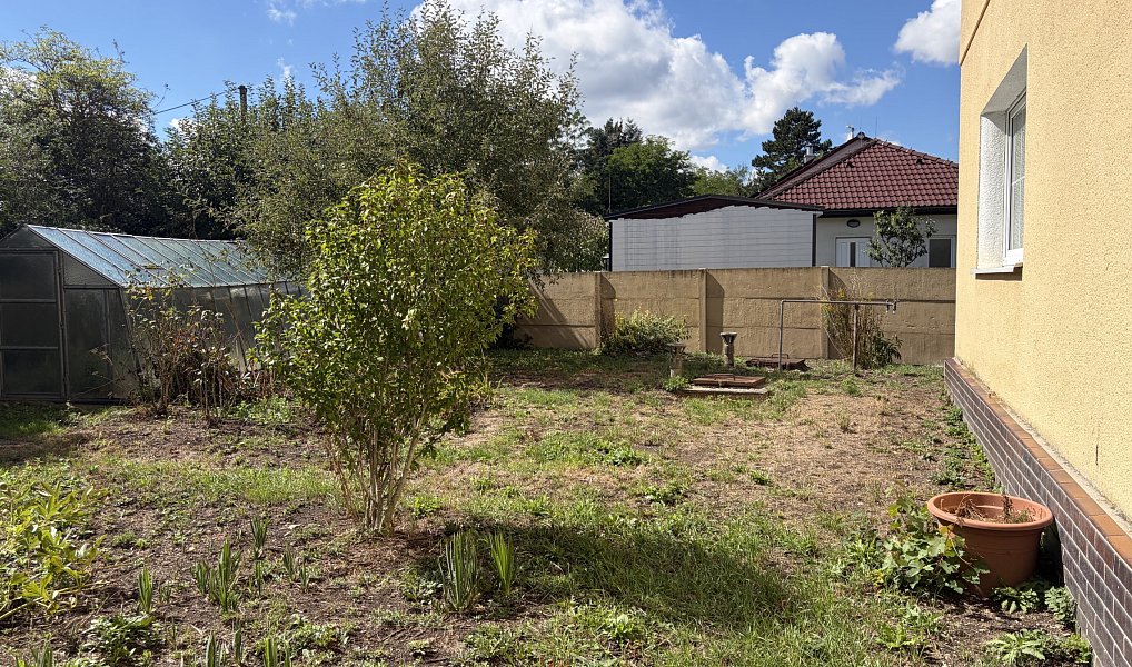 Prodej domu 193 m² s pozemkem 856 m², Chrást – náhled fotky 5