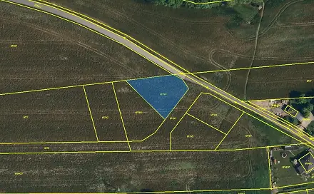 Dražba pole 952 m², Staré Město