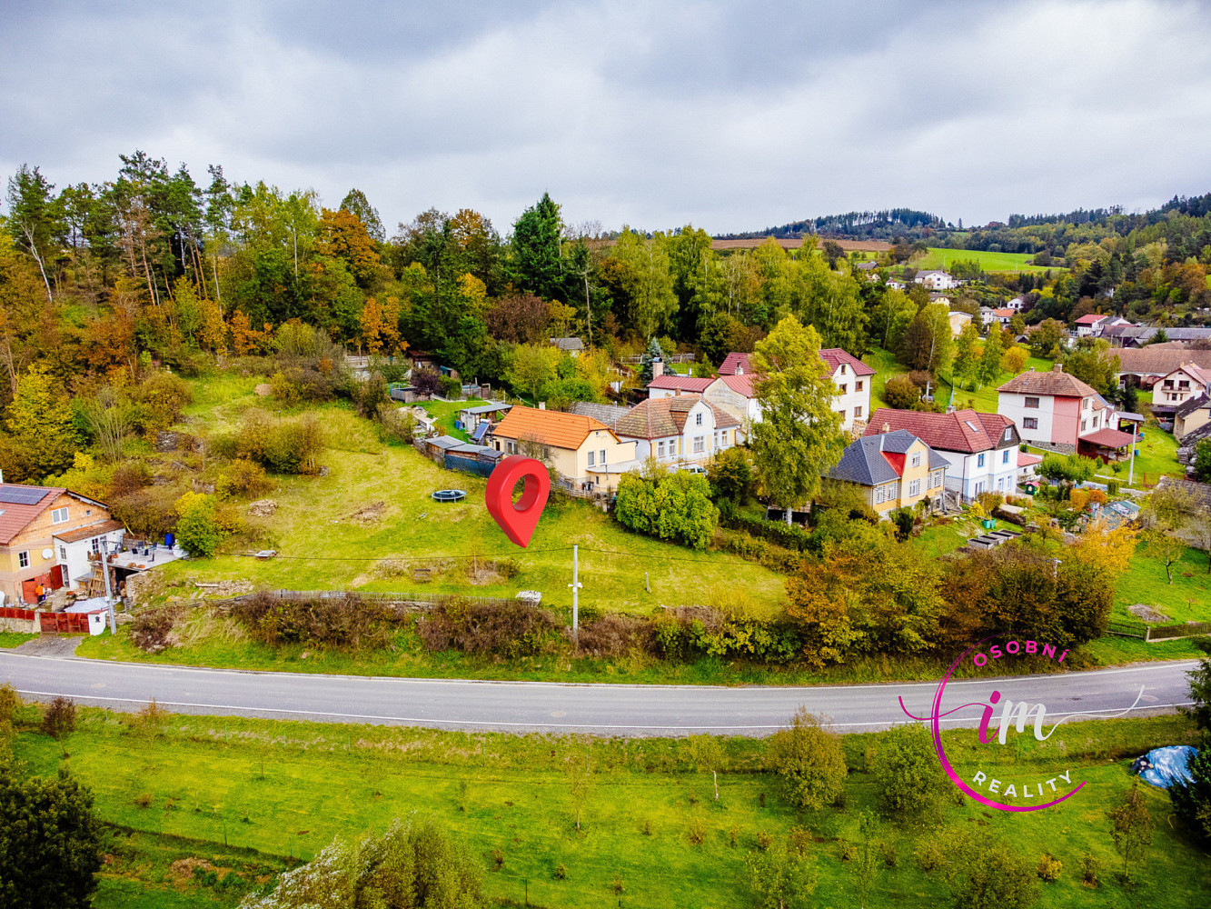 Prodej stavebního pozemku 745 m² – fotografie 4