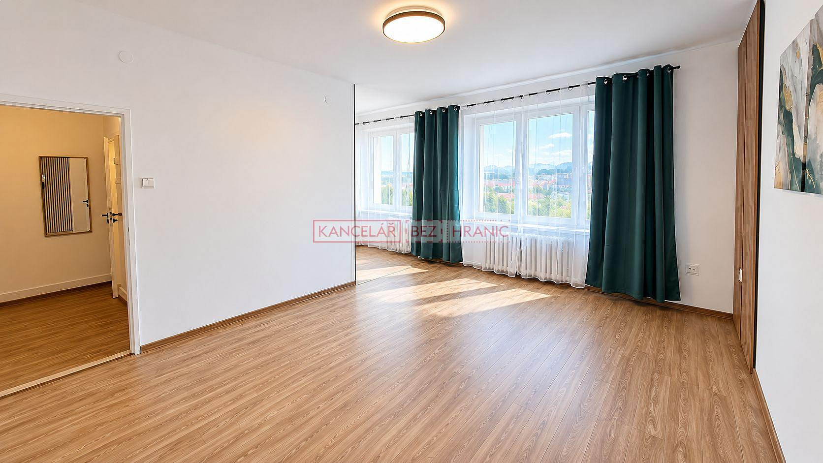 Pronájem bytu 1+kk 35 m² – fotografie 4