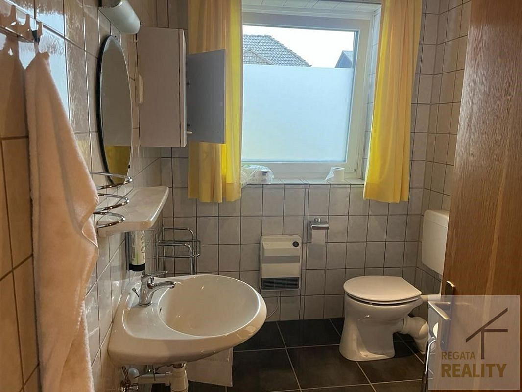 Prodej bytu 2+kk 30 m² – pohled 6