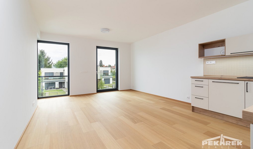 Pronájem bytu 2+kk 51 m², Praha – fotka 1 z 18