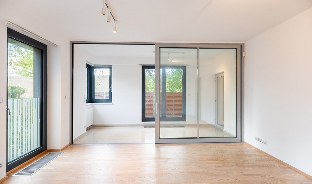 Pronájem bytu 2+kk 66 m², Praha – náhled fotky 3