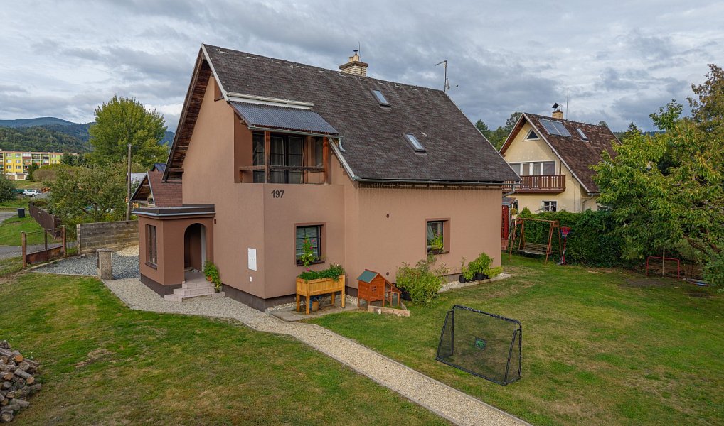 Prodej domu 113 m² s pozemkem 767 m², Sobotín – fotka 1 z 32