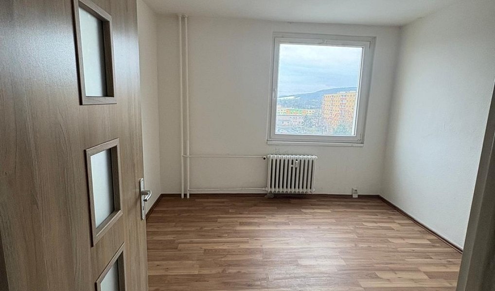 Pronájem bytu 3+1 82 m², Bílina – náhled fotky 6