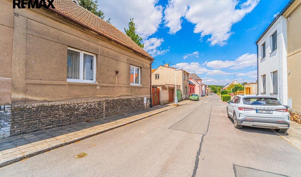 Prodej domu 155 m² s pozemkem 504 m², Kladno – náhled fotky 28