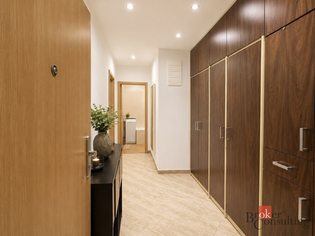 Prodej bytu 1+kk 59 m² – fotografie 2