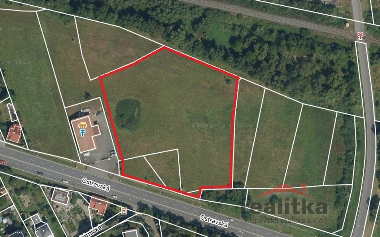 Prodej komerčního pozemku 11 000 m² – fotografie 3