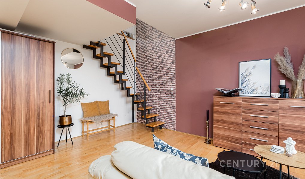 Pronájem bytu 2+kk 50 m², Praha – náhled fotky 2