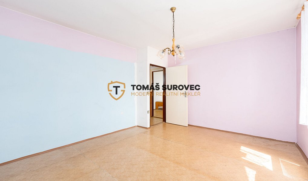 Prodej domu 265 m² s pozemkem 977 m², Tichov – náhled fotky 9