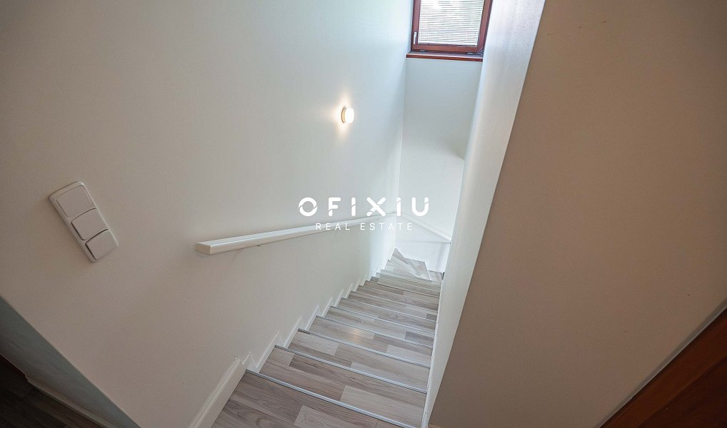 Prodej domu 145 m² s pozemkem 384 m², Měšice – náhled fotky 11