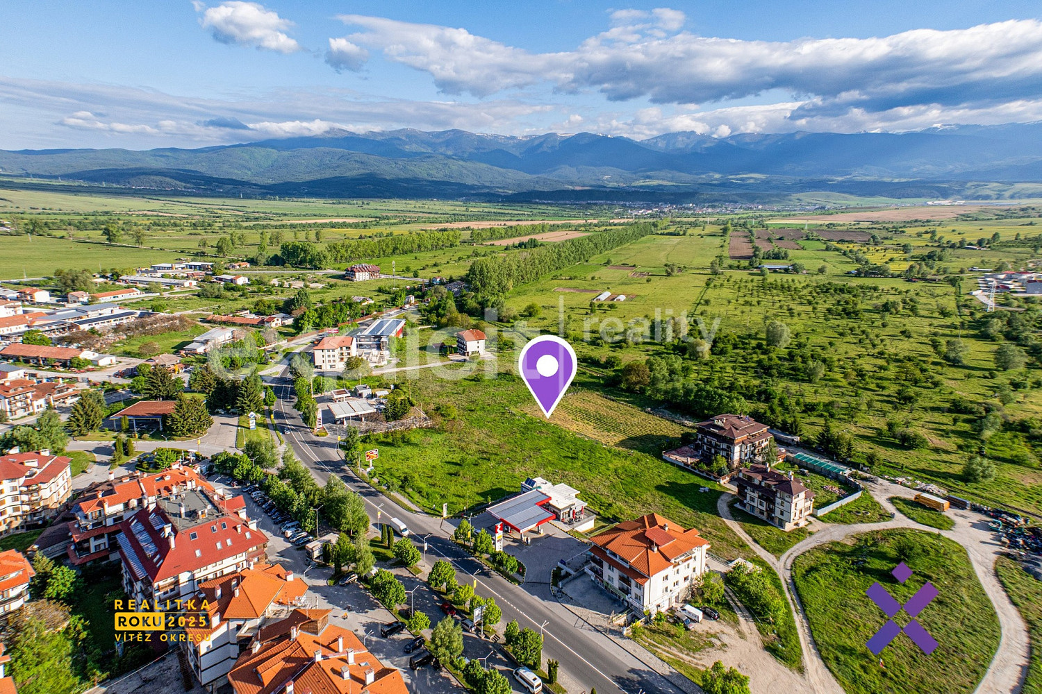 Prodej stavebního pozemku 8 000 m²