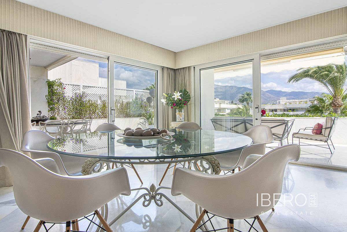 Piso 4+kk – Marbella, Nueva Andalucía - Vista 5