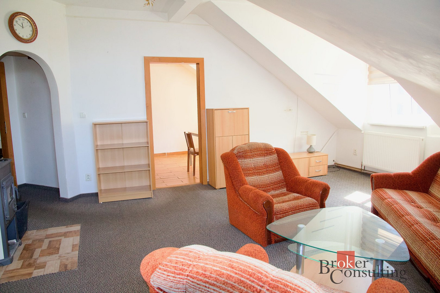 Pronájem bytu 3+1 90 m² – fotografie 2