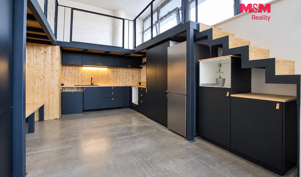 Prodej bytu 1+kk 100 m², Zlín – náhled fotky 2