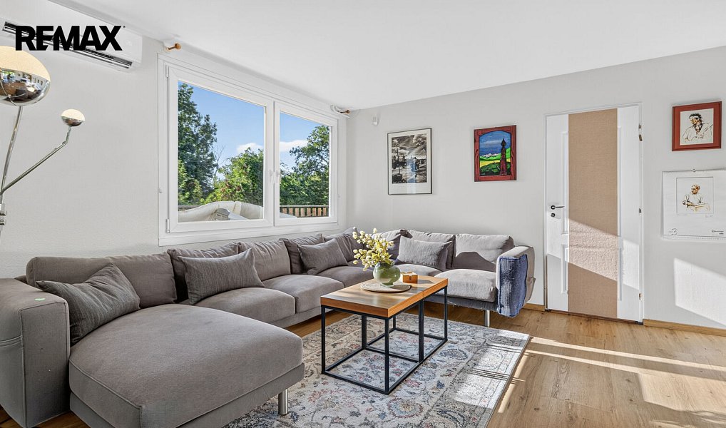 Prodej domu 256 m² s pozemkem 894 m², Zvole – náhled fotky 3