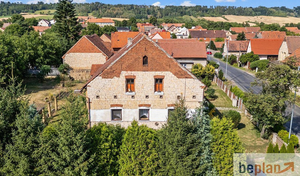 Prodej domu 205 m² s pozemkem 1 082 m², Hředle – náhled fotky 4